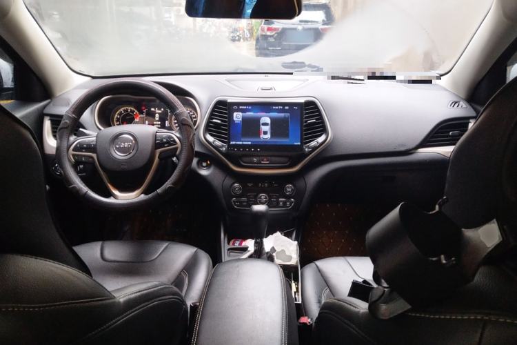 Used Jeep Cherokee 2017 2.4L Leading Edition