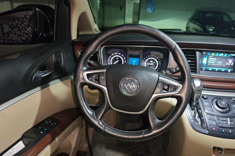 Used Buick GL8 2017 25S Luxury Version China V Standard