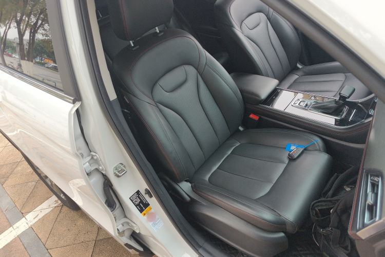 Used Changan CS75 2020 280T DCT Luxury Model China VI Standard