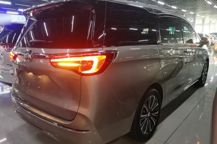 Used Buick GL8 2023 ES Lu Zun Luxury Model
