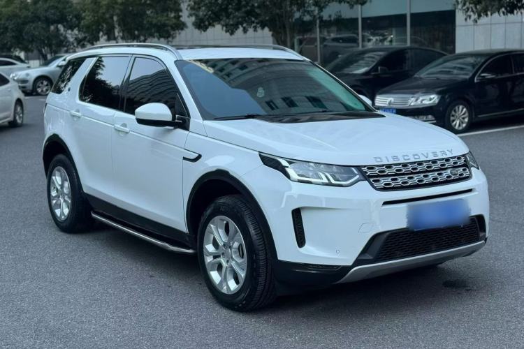 Used Land Rover Discovery Sport 2020 200 PS Family Edition Exterior 3
