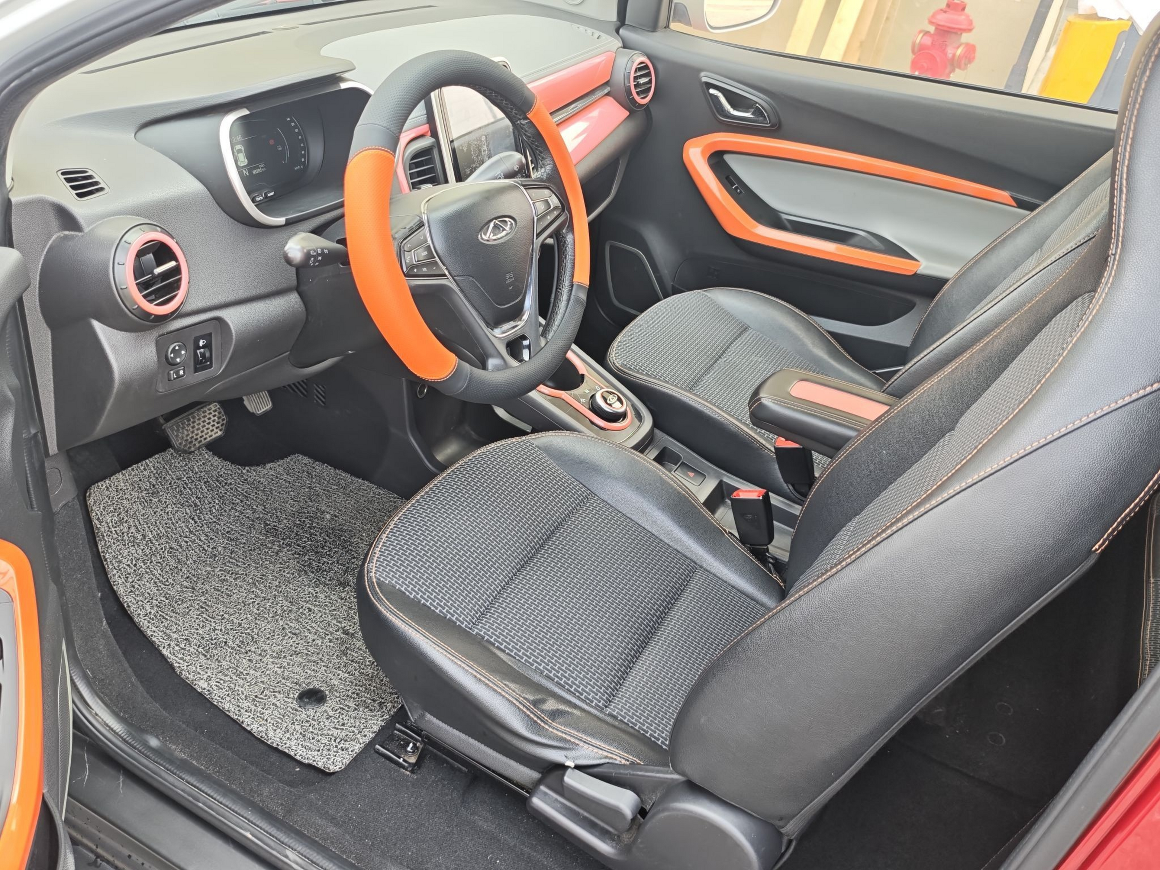Interior delantero
