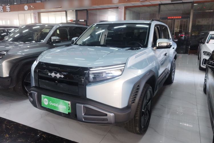 Used Formula Leopard Titanium 3 2025 501KM All-Wheel Drive Intelligent Driving Ultra Version