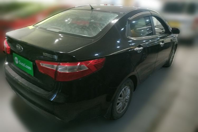 Used Kia K2 2012 Sedan 1.4L MT TOP Commemorative Edition
