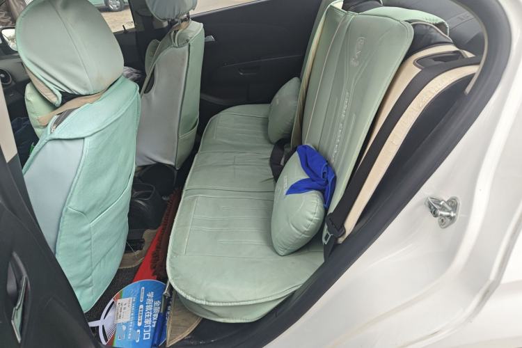 Used Chevrolet Aveo Sonic 2011 Sedan 1.4L MT SL