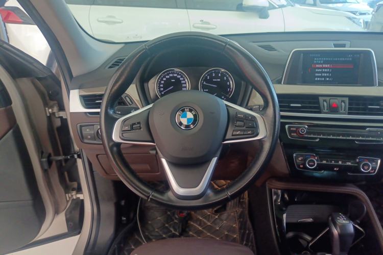 Used BMW X1 2019 sDrive18Li Premium Edition Steering Wheel