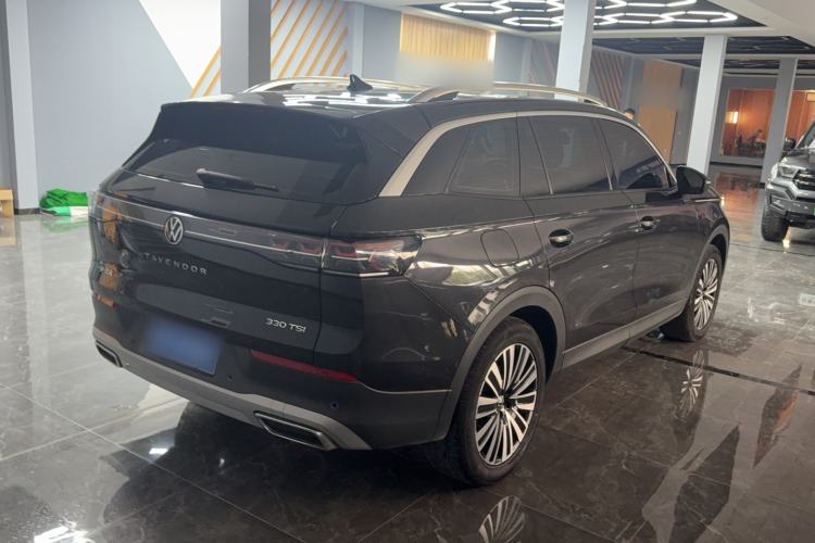 Used Volkswagen Tavendor 2023 330TSI Luxury Touring Edition Exterior 3
