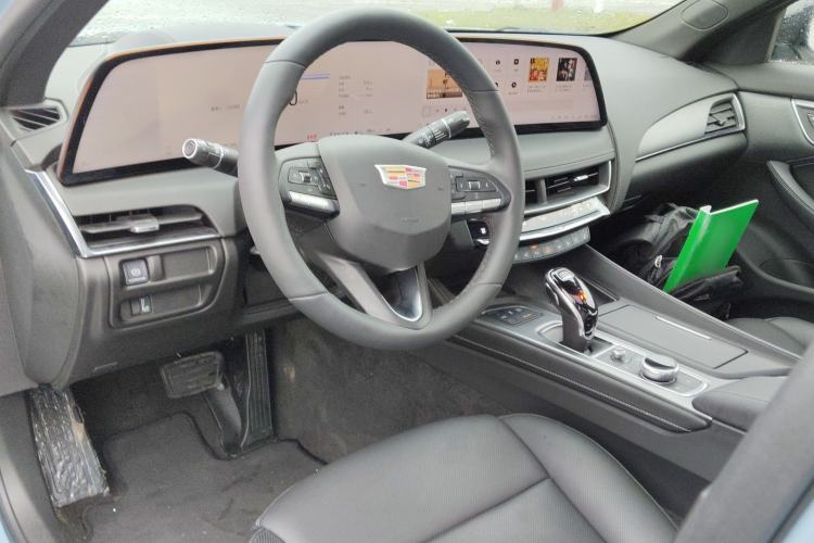 Used Cadillac CT5 2025 28T Track Performance Edition
