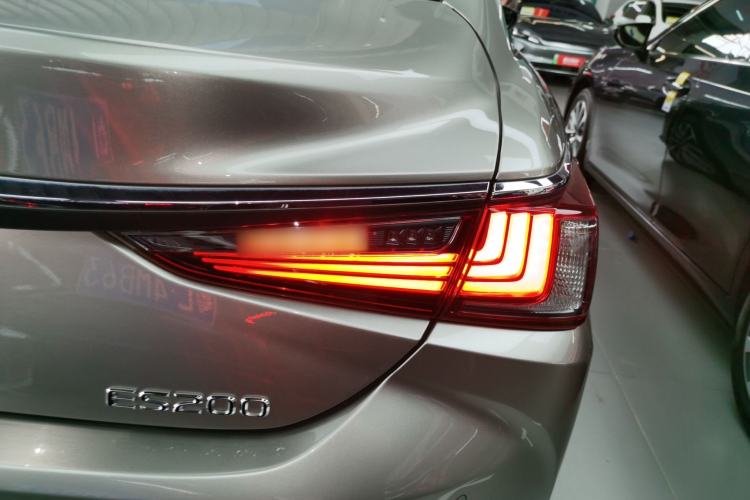 Used Lexus ES 2022 200 Luxury Edition