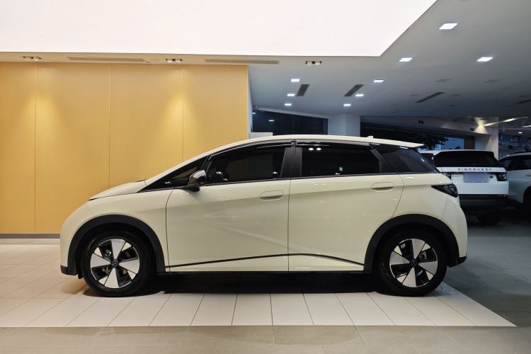 Used BYD Dolphin 2023 420 km Fashion Edition
