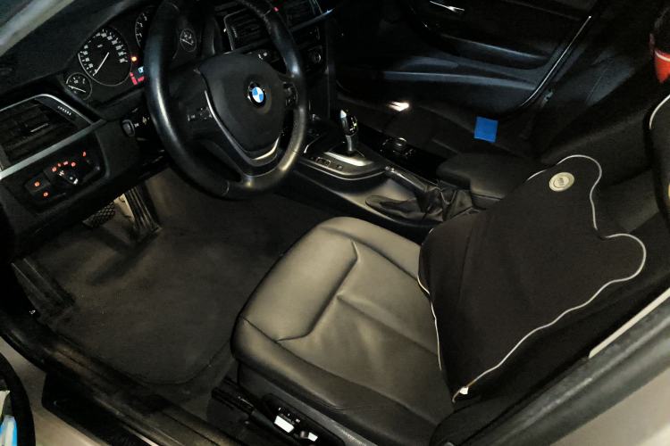 Used BMW 3 Series 2017 320Li Fashion Model
