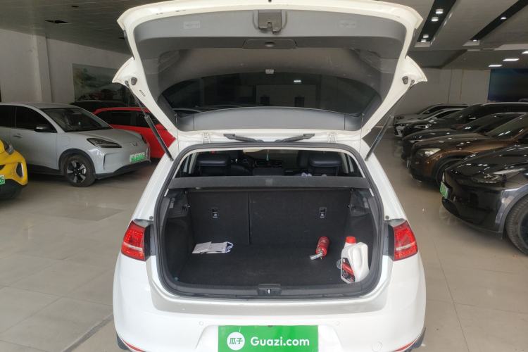 Used Volkswagen Golf 2016 230TSI Automatic Luxury Version