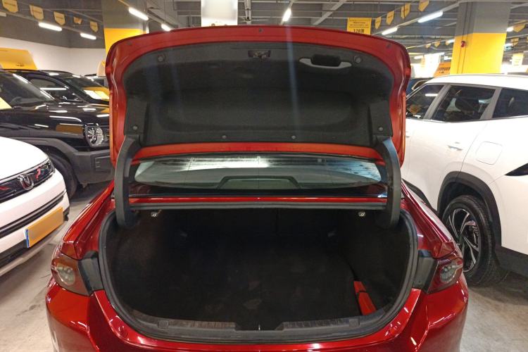 Used Mazda 3 Axela 2021 1.5L Automatic ZhiMei Edition Trunk