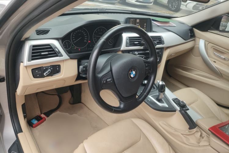 Used BMW 3 Series 2013 320i Sport Edition
