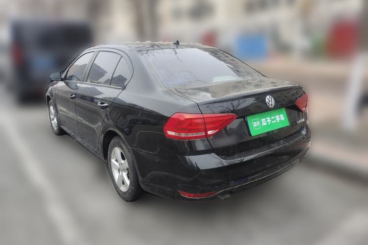 Used Volkswagen Lavida 2015 1.6L Manual Fashion Edition