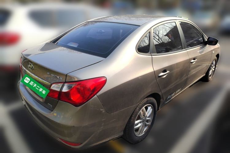 Used Hyundai Celesta 2011 1.6L Manual Comfort Edition
