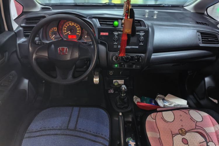 Used Honda Fit 2014 1.5L LX Manual Comfort Model Center Console