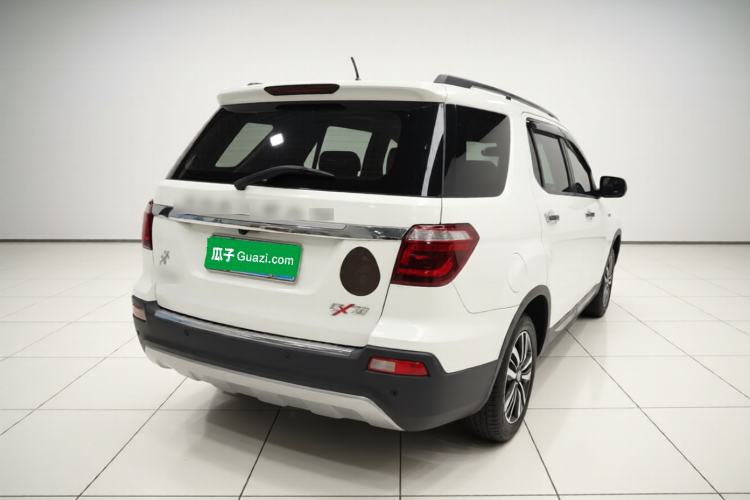 Used CHANGAN OSHAN CX70 2017 Facelifted CX70T 1.5T Manual High-Performance Edition
