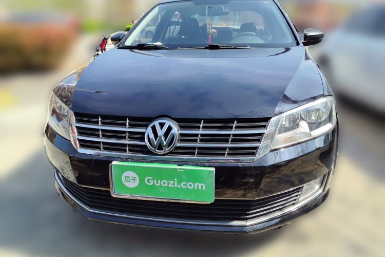 Used Volkswagen Lavida 2013 Revised Classic 1.6L Manual Fashion Edition Front