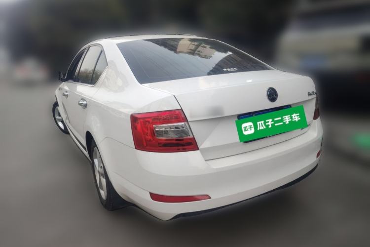 Used Skoda Octavia 2015 1.6L Automatic Yijie Edition
