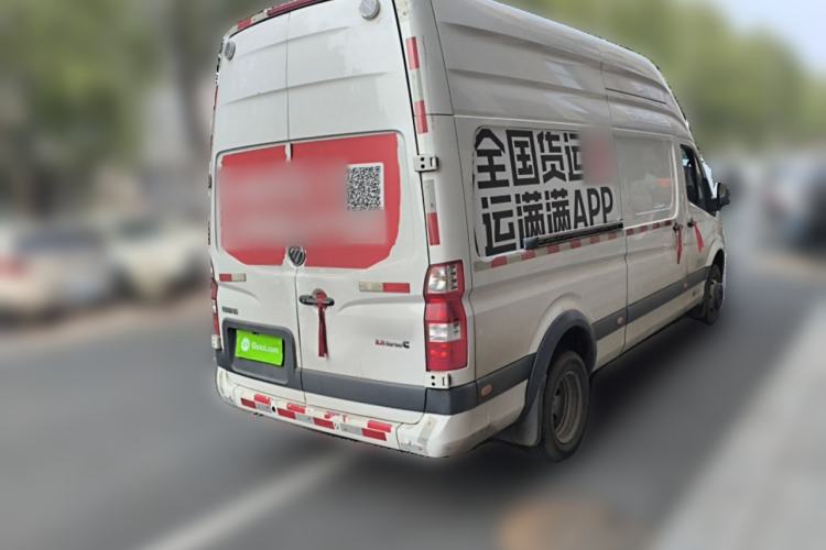 Used Foton Toano 2023 2.8T Manual Jixiang Van Extended Wheelbase Ultra-High Roof with Rear Dual Tires 3-Seater