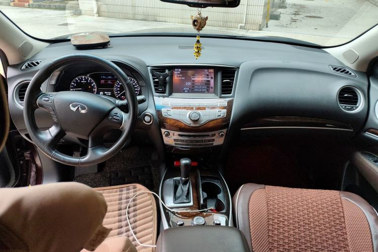 Used Infiniti QX60 2014 2.5 S/C Hybrid Two-Wheel Drive Excellence Edition