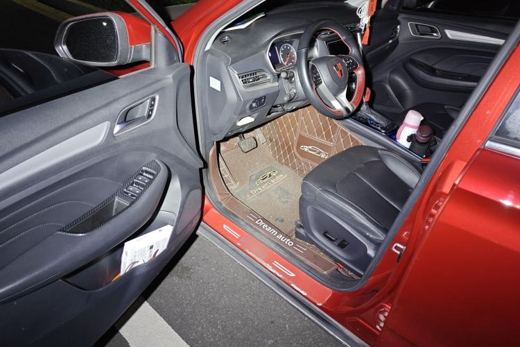 Used Roewe RX3 2018 1.6L CVT Flagship Edition Driver Seat