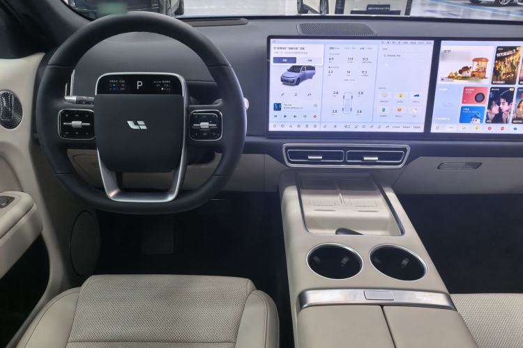 Used Li Auto L7 2025 Ultra Smart Refreshed Edition Interior 12