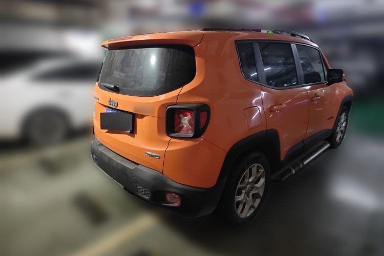 Used Jeep Renegade 2018 Connected Large Screen Version 180T Automatic Jingneng Version Rear Right 45 Deg