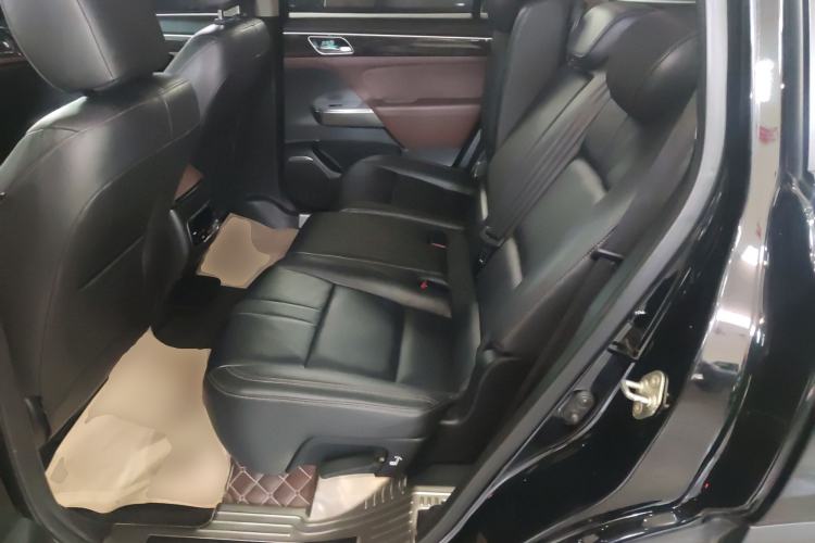 Used GAC Trumpchi GS8 2017 320T Two-Wheel Drive Luxury Smart Connectivity Version (7 Seats) Left Rear Seat