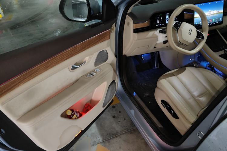 Used Hima AITO M7 2024 1.5T Intelligent Drive 4x4 Max Edition 6 Seats Driver Seat