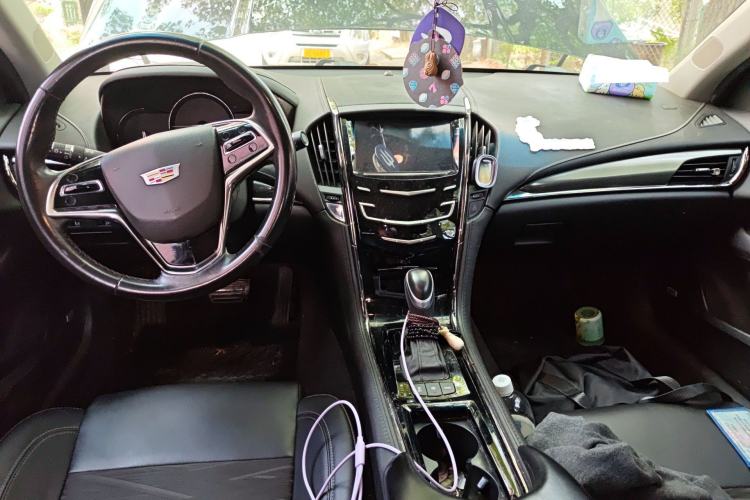 Used Cadillac ATS-L 2017 28T Tech Edition Center Console