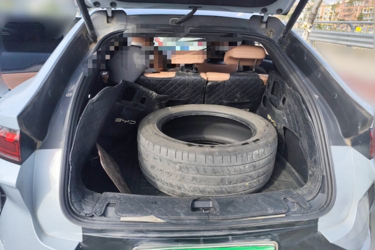 Used BYD Song L EV 2024 550km Beyond Edition
