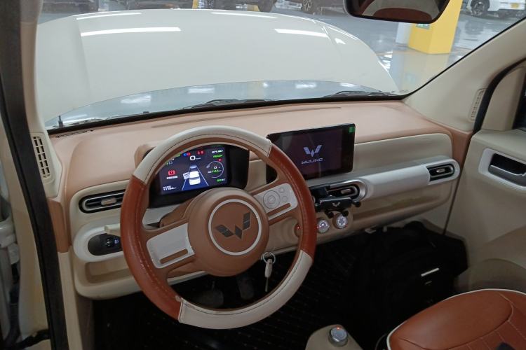 Used Wuling Hongguang MINIEV 2024 3rd Generation 215km Advanced Version Center Console