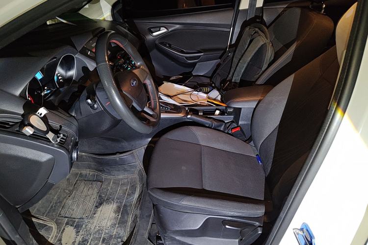 Used Ford Focus 2017 Hatchback 1.6L Automatic Comfort Plus SmartDrive Edition