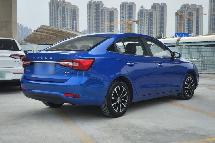 Used Roewe i5 2020 1.5L Automatic 4G Connect Luxury Flagship Edition