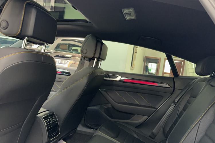 Used Volkswagen FAW-Volkswagen CC 2024 380TSI Striking Edition
