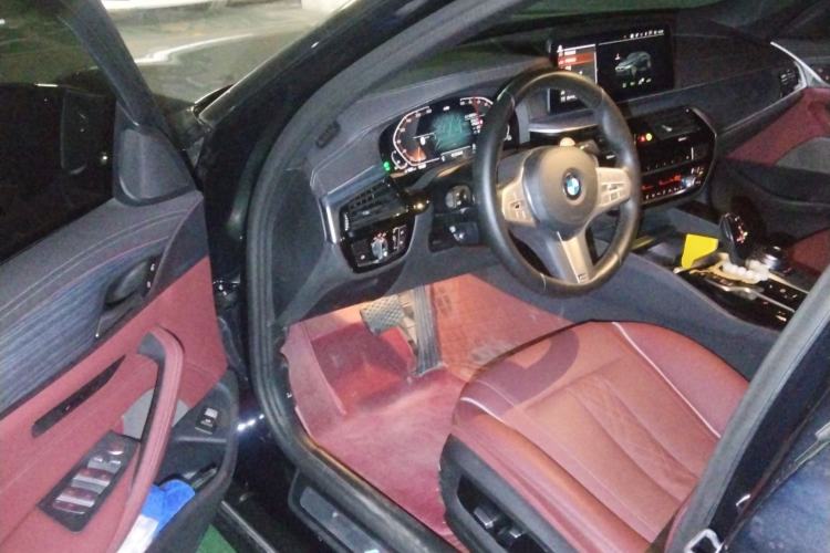 Used BMW 5 Series 2023 530Li Leading Model M Sport Package
