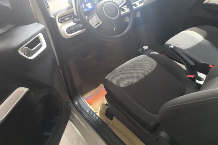 Used Wuling Hongguang MINIEV 2024 3rd Generation 215km Youth Edition Driver Seat