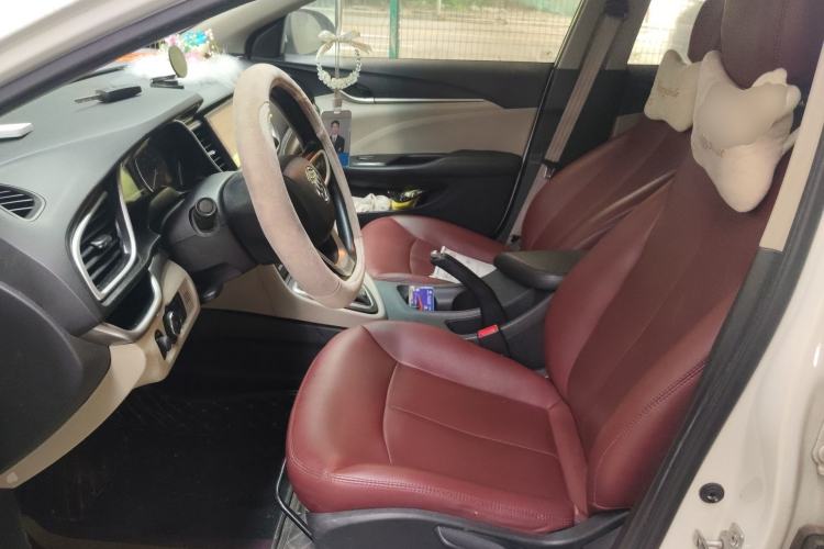 Used Buick GT 2017 15N Automatic Elite Version Left Front Seat