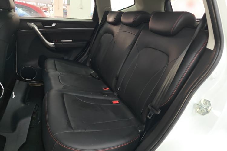 Used Haval M6 2019 1.5T Manual Two-Wheel Drive Elite Version China V Standard
