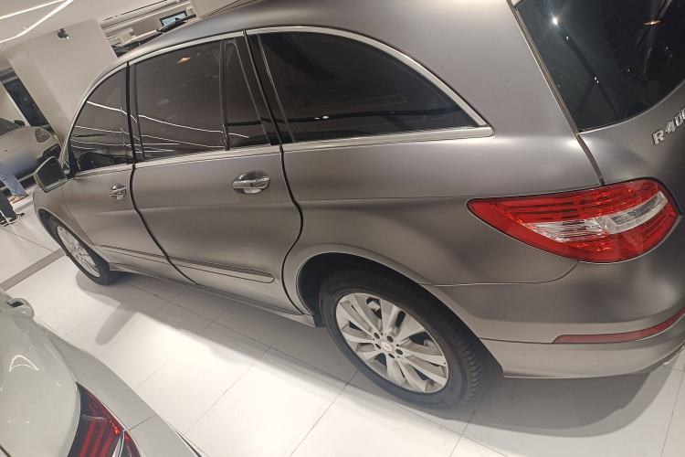 Used Mercedes-Benz R-Class 2015 R 400 4MATIC Luxury Model