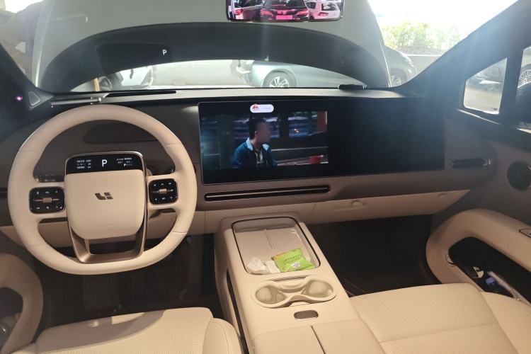 Used Li Auto Li Auto i6 2025 Model Two-Wheel-Drive Standard Type