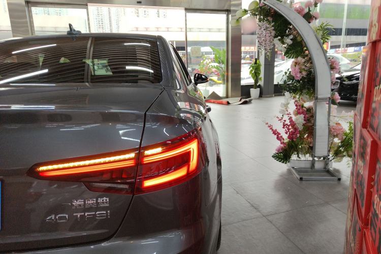 Used Audi A4L 2019 40 TFSI Fashion Edition China VI Emission Standard
