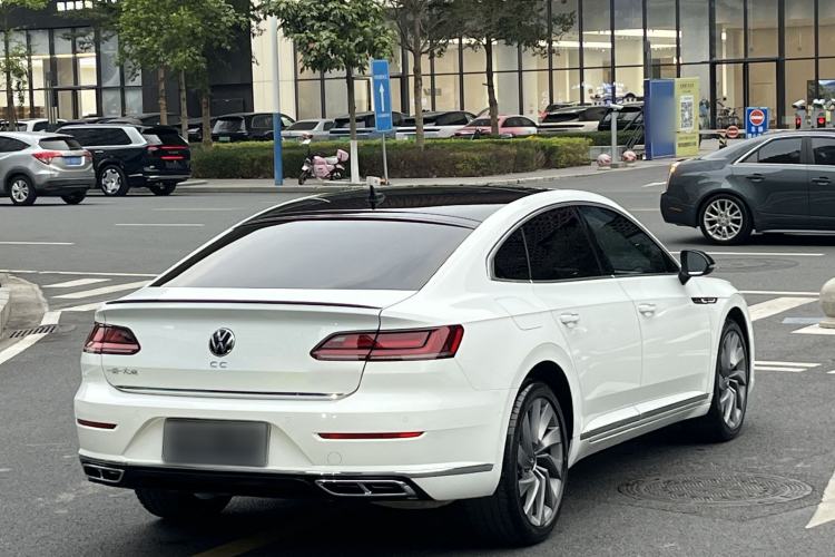 Used Volkswagen FAW-Volkswagen CC 2021 380TSI Striking Edition
