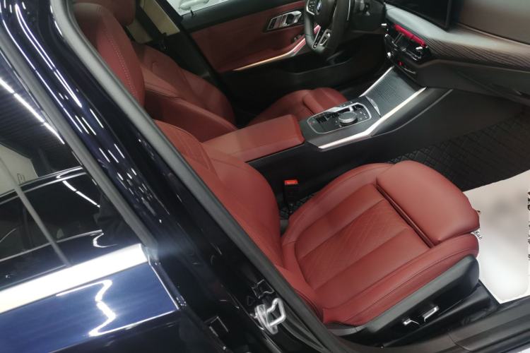 Used BMW 3 Series 2025 325Li M Sport Package Right Front Seat