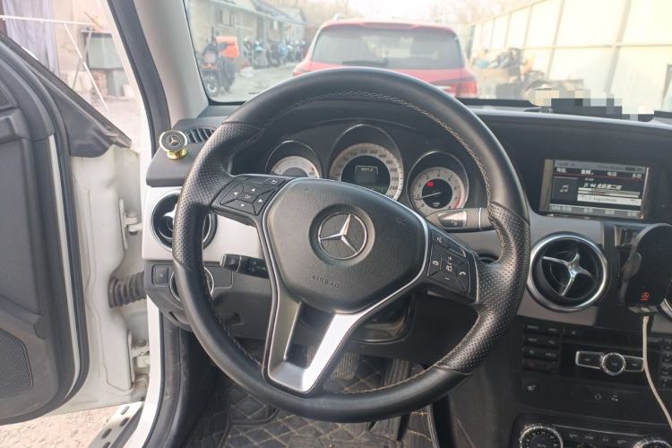 Used Mercedes-Benz GLK-Class 2013 Facelift GLK 300 4MATIC Fashion Edition