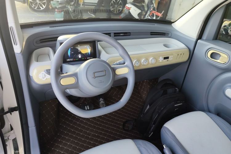 Used Bestune Pony 2025 222km Range Agile Horse
