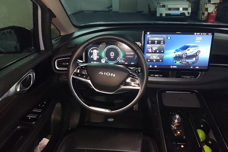 Used AION V 2022 Plus 70 Smart Edition Ternary Lithium Steering Wheel