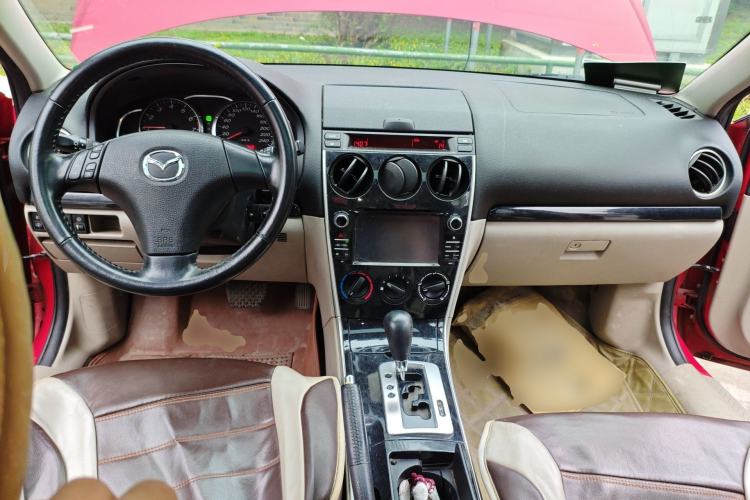 Used Mazda 6 2011 2.0L Automatic Fashion Edition Center Console